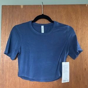 LULULEMON Hold Tight Cropped T-Shirt